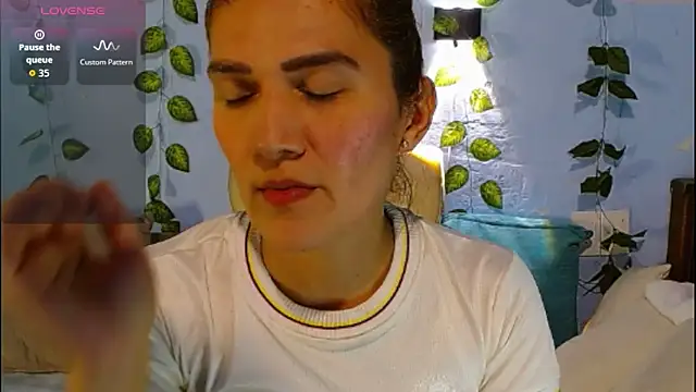 venus swet  online show from 06/28/26, 02:40