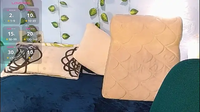 venus swet  online show from 02/04/26, 12:49