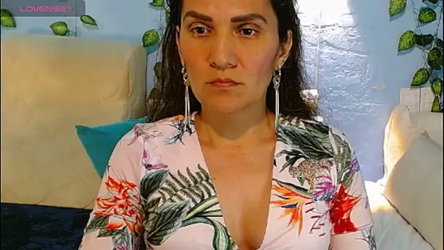 venus swet  online show from 02/08/26, 02:09