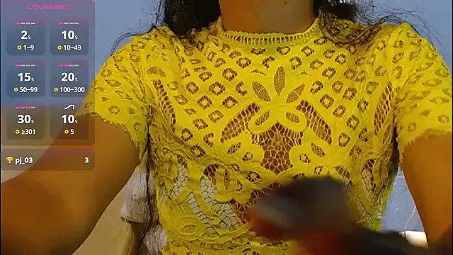 Snapshot of venus_swet_ chatting on 09/11/25, 01:49 venus swet online show from 09/11/25, 01:49