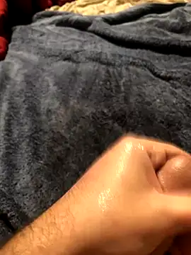 darksmoke011 online show from 12/05/25, 02:32