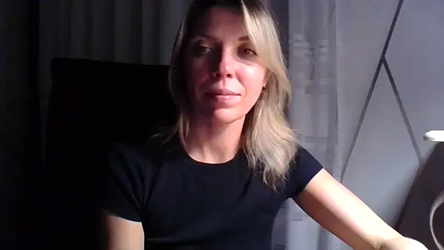 VelvetLove287 online show from 11/15/25, 03:05