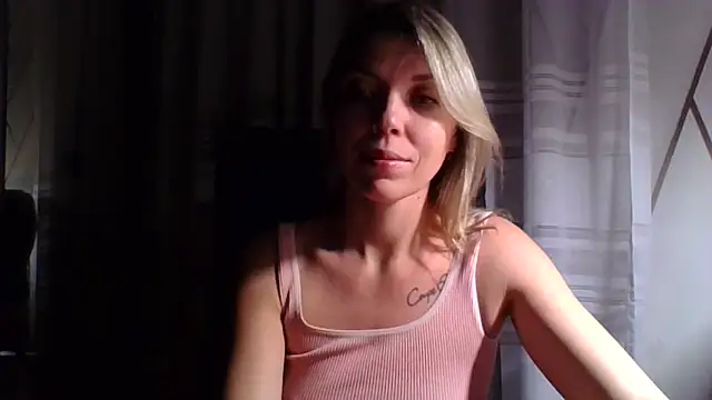 VelvetLove287 online show from 02/15/26, 08:19