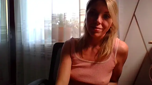 VelvetLove287 online show from 04/21/26, 09:16