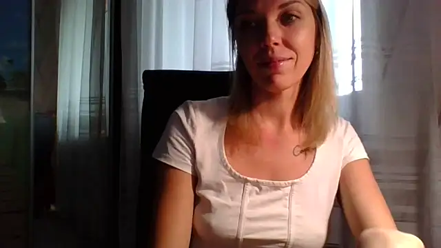 VelvetLove287 online show from 11/26/25, 08:47