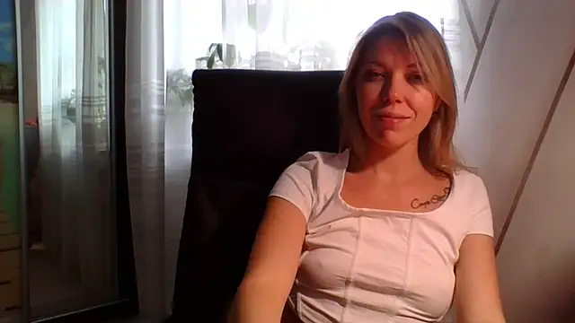 VelvetLove287 online show from 02/03/26, 08:19