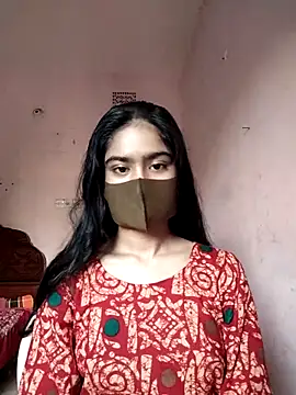 Snapshot of Arisha- chatting on 11/17/25, 09:57 Arisha- online show from 11/17/25, 09:57