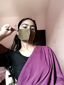 Snapshot of Arisha- chatting on 11/10/25, 06:40 Arisha- online show from 11/10/25, 06:40