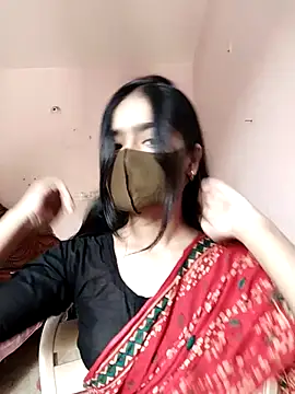 Snapshot of Arisha- chatting on 11/11/25, 08:09 Arisha- online show from 11/11/25, 08:09