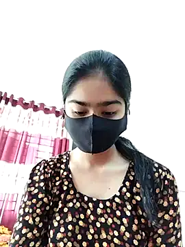 Snapshot of Arisha- chatting on 03/08/25, 02:12 Arisha- online show from 03/08/25, 02:12