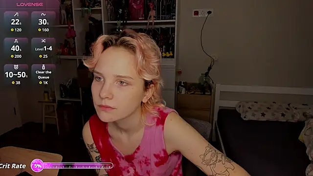 School Love online show from 12/04/25, 07:07