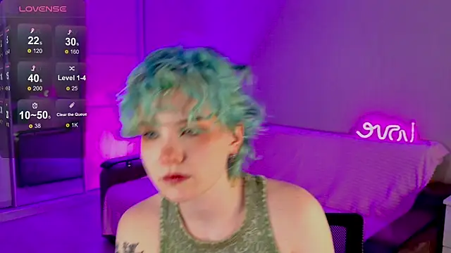 Snapshot of School_Love chatting on 02/27/25, 01:07 School Love online show from 02/27/25, 01:07