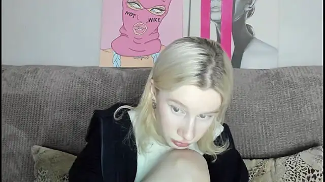 EnigmaSee online show from 11/14/25, 11:03