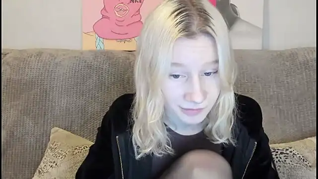 EnigmaSee online show from 11/17/25, 11:03