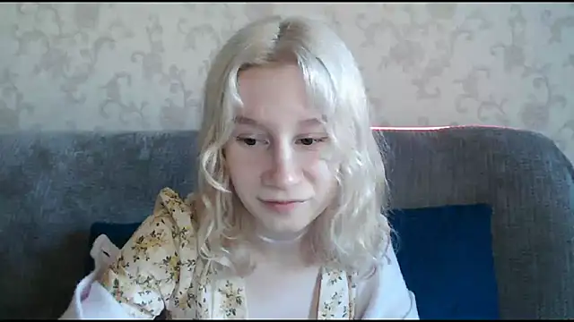 EnigmaSee online show from 09/27/25, 02:07