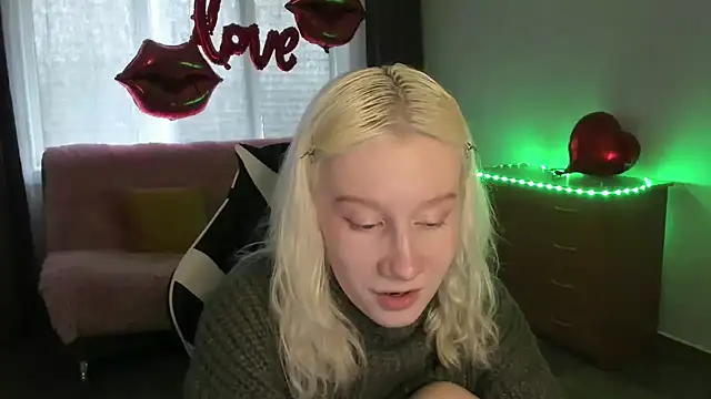 EnigmaSee online show from 04/13/26, 02:15