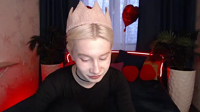 EnigmaSee online show from 03/11/26, 01:54