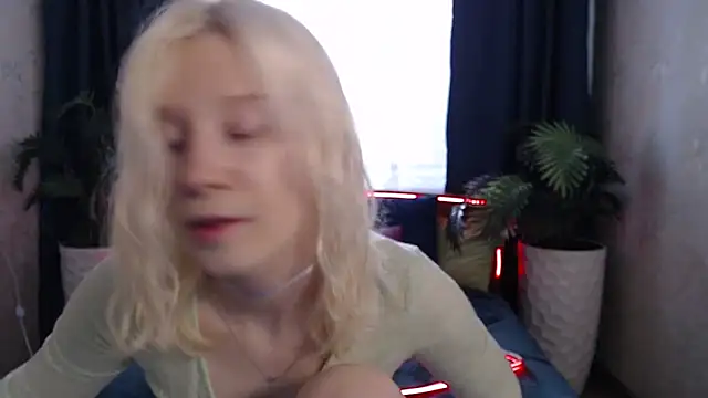 EnigmaSee online show from 03/30/26, 02:02