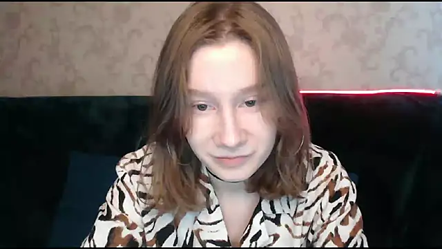 EnigmaSee online show from 03/22/25, 02:16