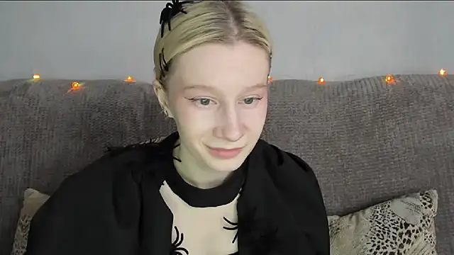 EnigmaSee online show from 11/02/25, 05:45