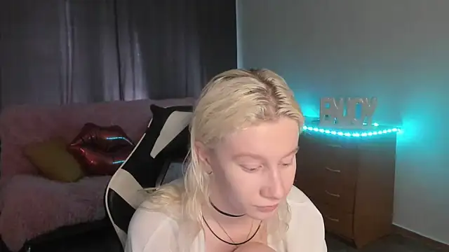 EnigmaSee online show from 07/22/26, 02:13