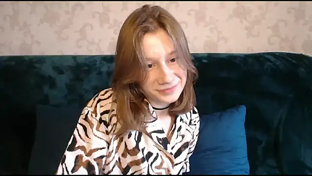 EnigmaSee online show from 03/22/25, 06:11