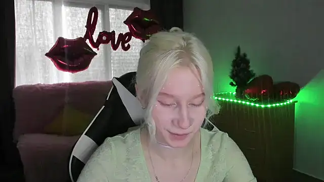 EnigmaSee online show from 03/22/26, 09:55