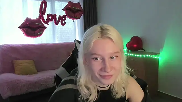 EnigmaSee online show from 04/17/26, 09:23