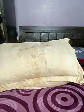 wildsakhi online show from 02/15/26, 04:46