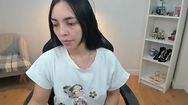  BellaEvans  online show from 03/02/26, 06:03