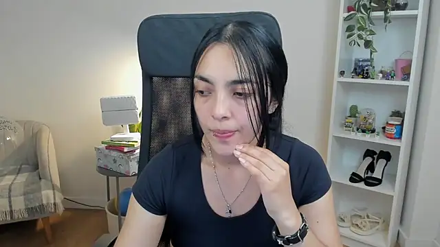  BellaEvans  online show from 05/29/26, 04:29