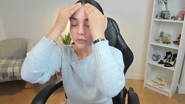  BellaEvans  online show from 02/11/26, 05:40