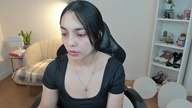 BellaEvans  online show from 04/14/26, 04:50