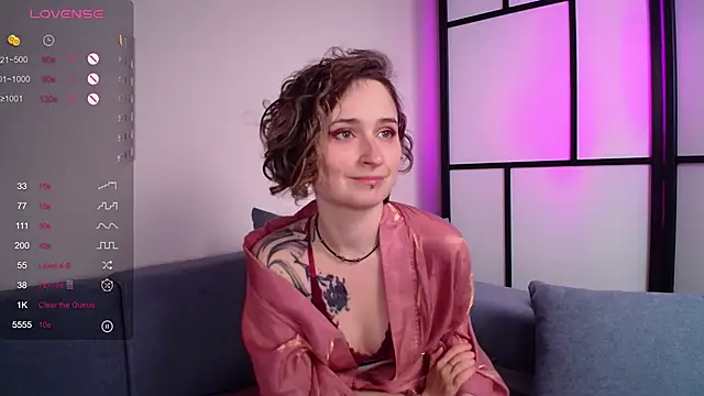 Snapshot of sweet_cherry_pie_ chatting on 02/21/25, 03:32 sweet cherry pie online show from 02/21/25, 03:32