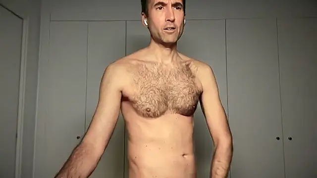 Snapshot of david_spanish chatting on 03/09/25, 11:35 david spanish online show from 03/09/25, 11:35