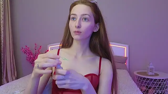 MichaDenver online show from 11/18/25, 03:04