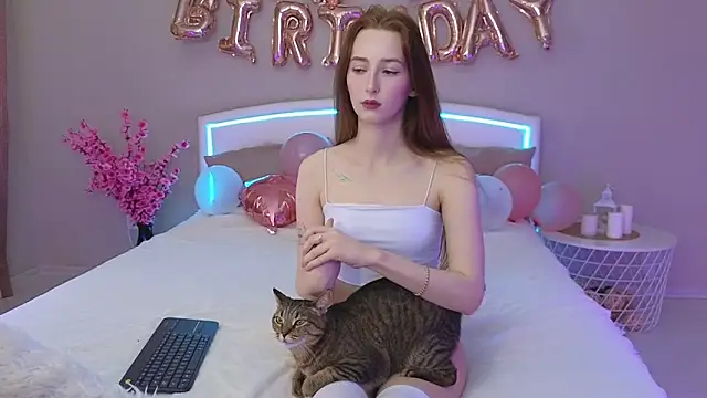 MichaDenver online show from 12/04/25, 10:25