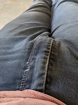 chiku070707 online show from 11/01/25, 07:13