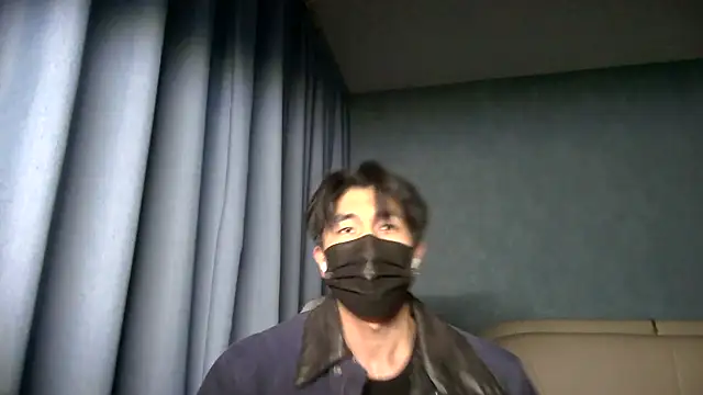 Snapshot of wuzhimao0207 chatting on 05/22/26, 05:11 wuzhimao0207 online show from 05/22/26, 05:11