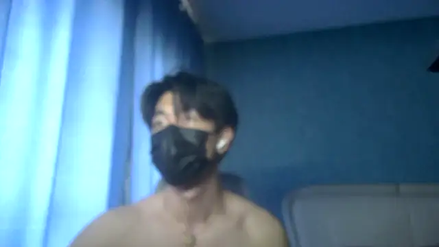 Snapshot of wuzhimao0207 chatting on 05/31/26, 04:40 wuzhimao0207 online show from 05/31/26, 04:40