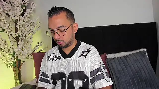  PauloDaSilva  online show from 04/02/26, 10:33