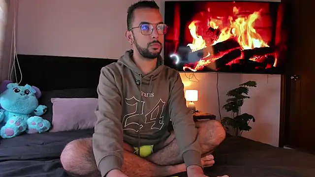  PauloDaSilva  online show from 03/20/26, 12:06