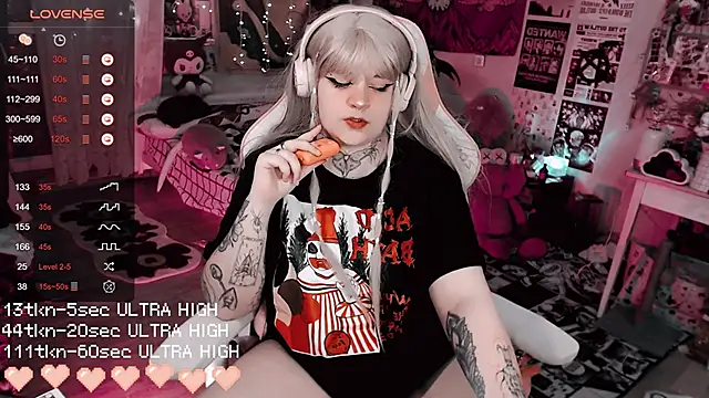 noori  hope online show from 12/15/25, 09:20