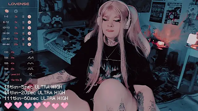 noori  hope online show from 11/12/25, 08:56