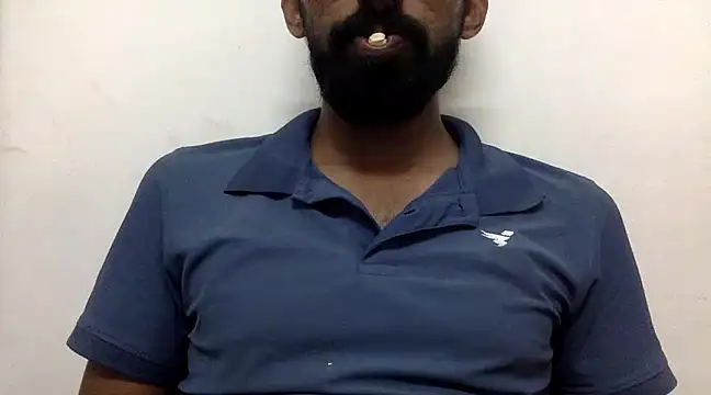 Snapshot of ASIF_F chatting on 12/11/24, 04:20 ASIF F online show from 12/11/24, 04:20
