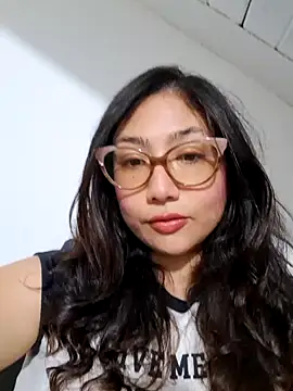 Mia Ruiz online show from 02/02/25, 02:38