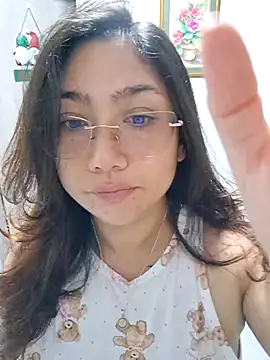 Mia Ruiz online show from 11/16/25, 03:11