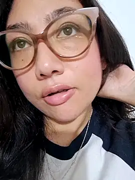 Mia Ruiz online show from 02/15/25, 01:42