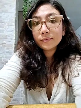 Mia Ruiz online show from 03/05/25, 03:29