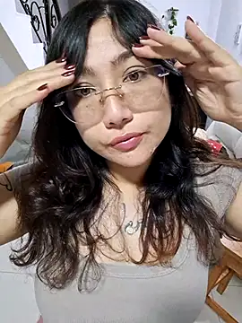 Mia Ruiz online show from 09/18/25, 02:36